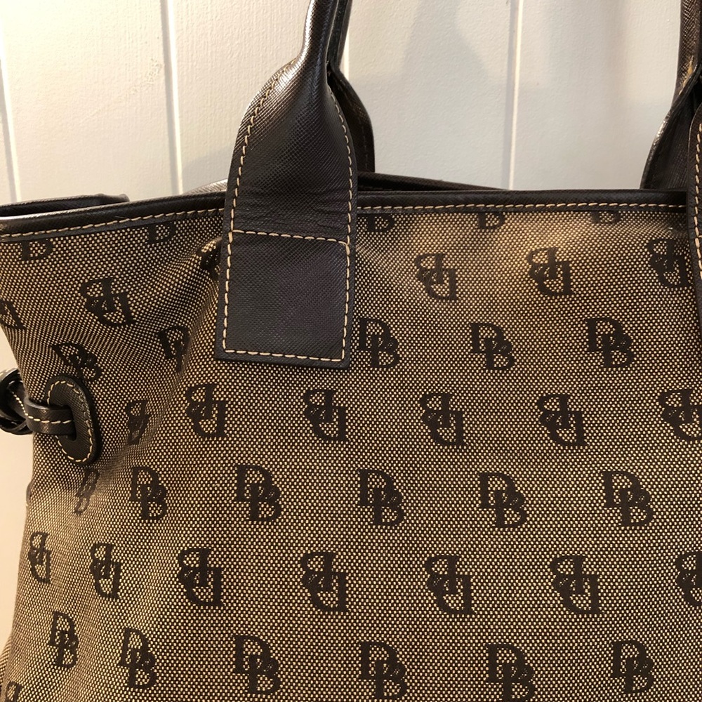 Large Dooney & Bourke shoulder bag - Picture 5 of 8